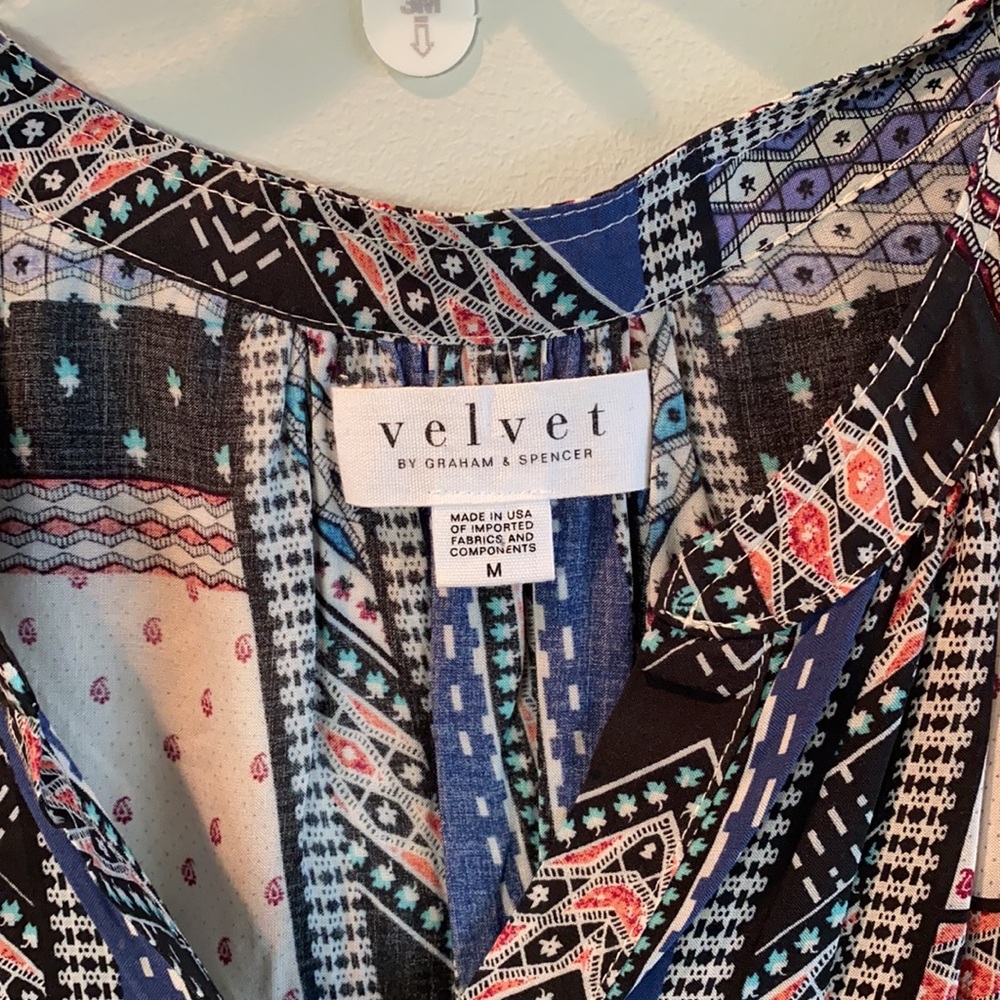 Flowy Patterned Short Sleeve Top - image 3